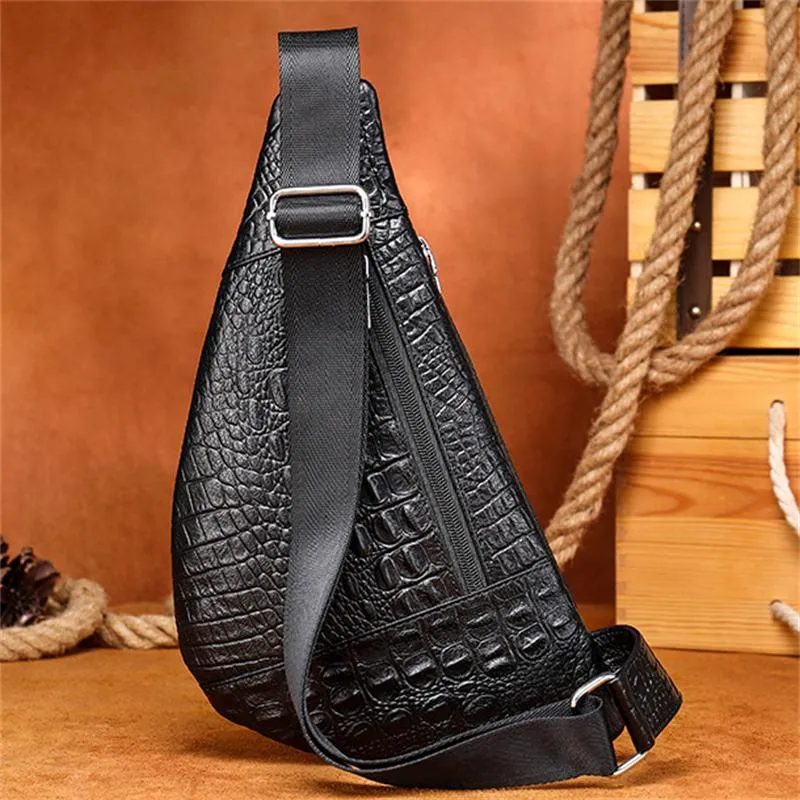 Distinctive Vintage Crocodile Pattern Outdoor Crossbody Bag Large Capacity Leather Chest Bag