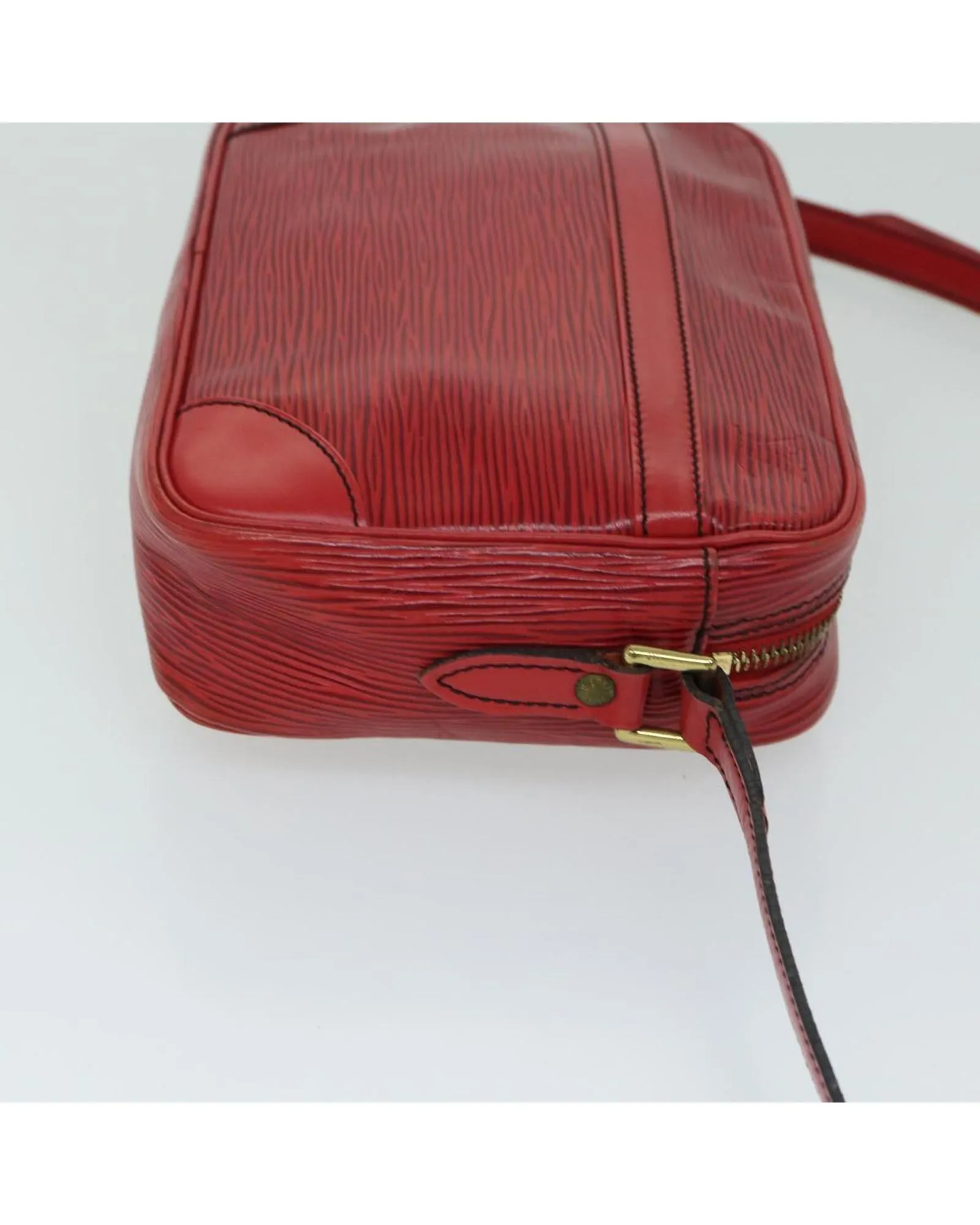 Red Epi Shoulder Bag with 23 cm Length